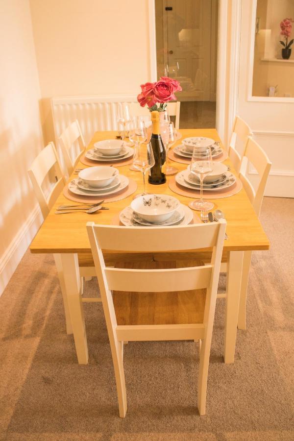 Stunning 3 Double Bedroom Apartment - *Town Centre / Near Beach* Berwick Upon Tweed Exterior foto
